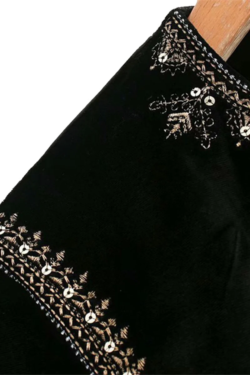 Casual Flowers Embroidered O Neck Outerwear - Kaedas