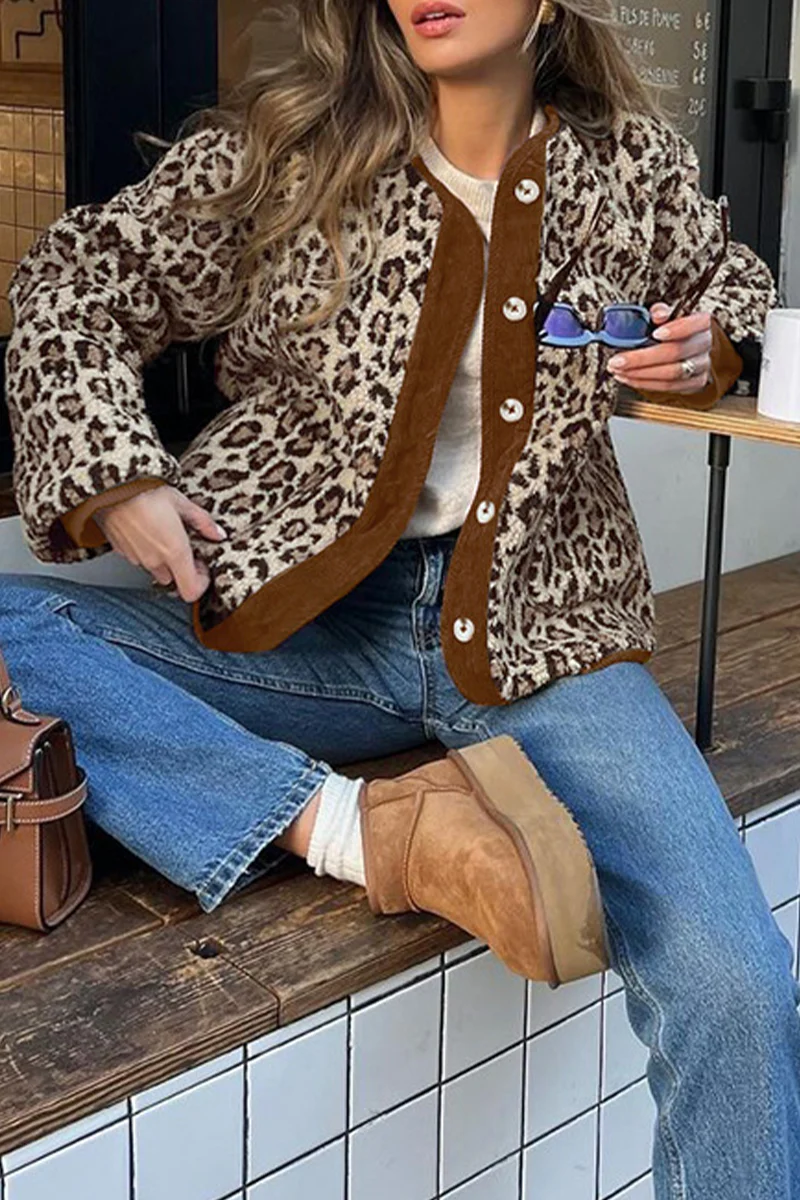 Casual Leopard Pocket Buttons Patchwork O Neck Outerwear - Kaedas