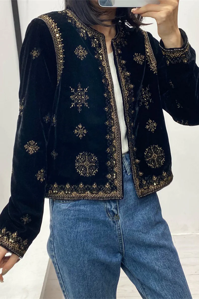 Casual Flowers Embroidered O Neck Outerwear - Kaedas