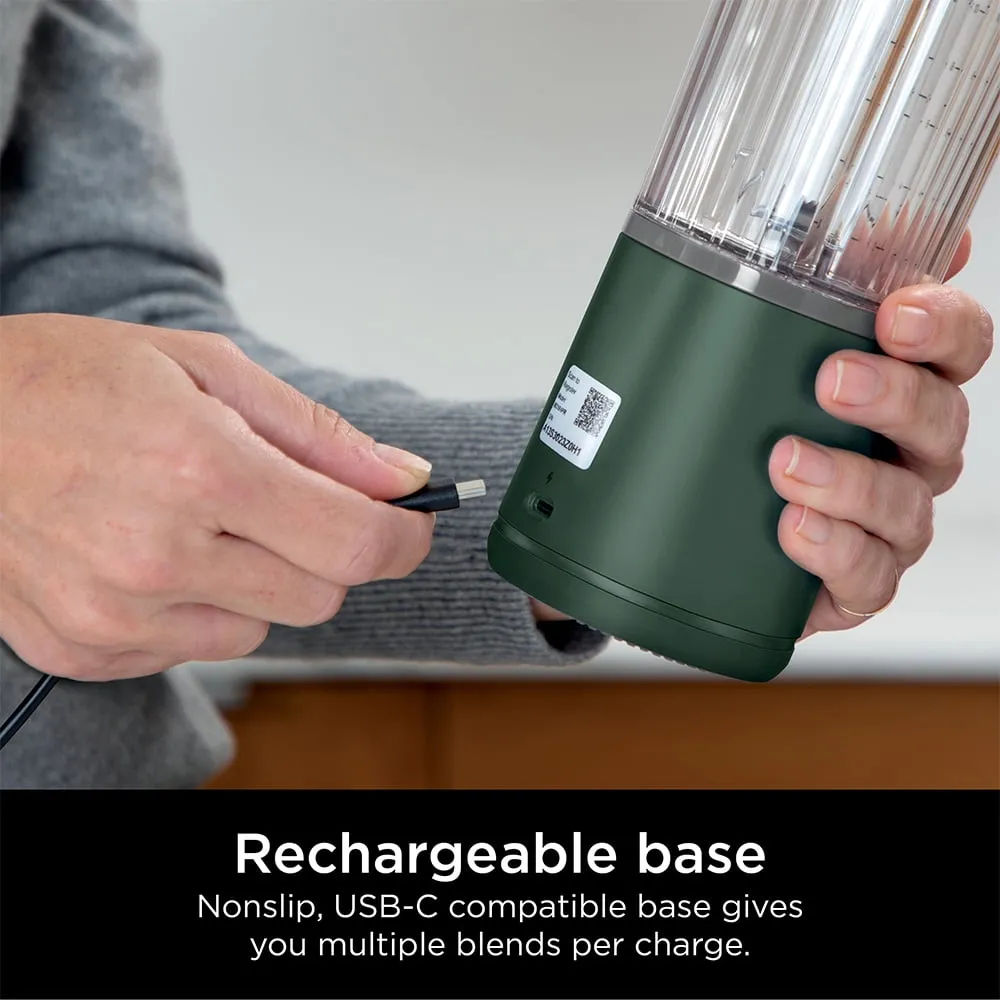 Blast 16 Oz. Portable Blender with Leak Proof Lid and Easy Sip Spout - Racing Green - Kaedas