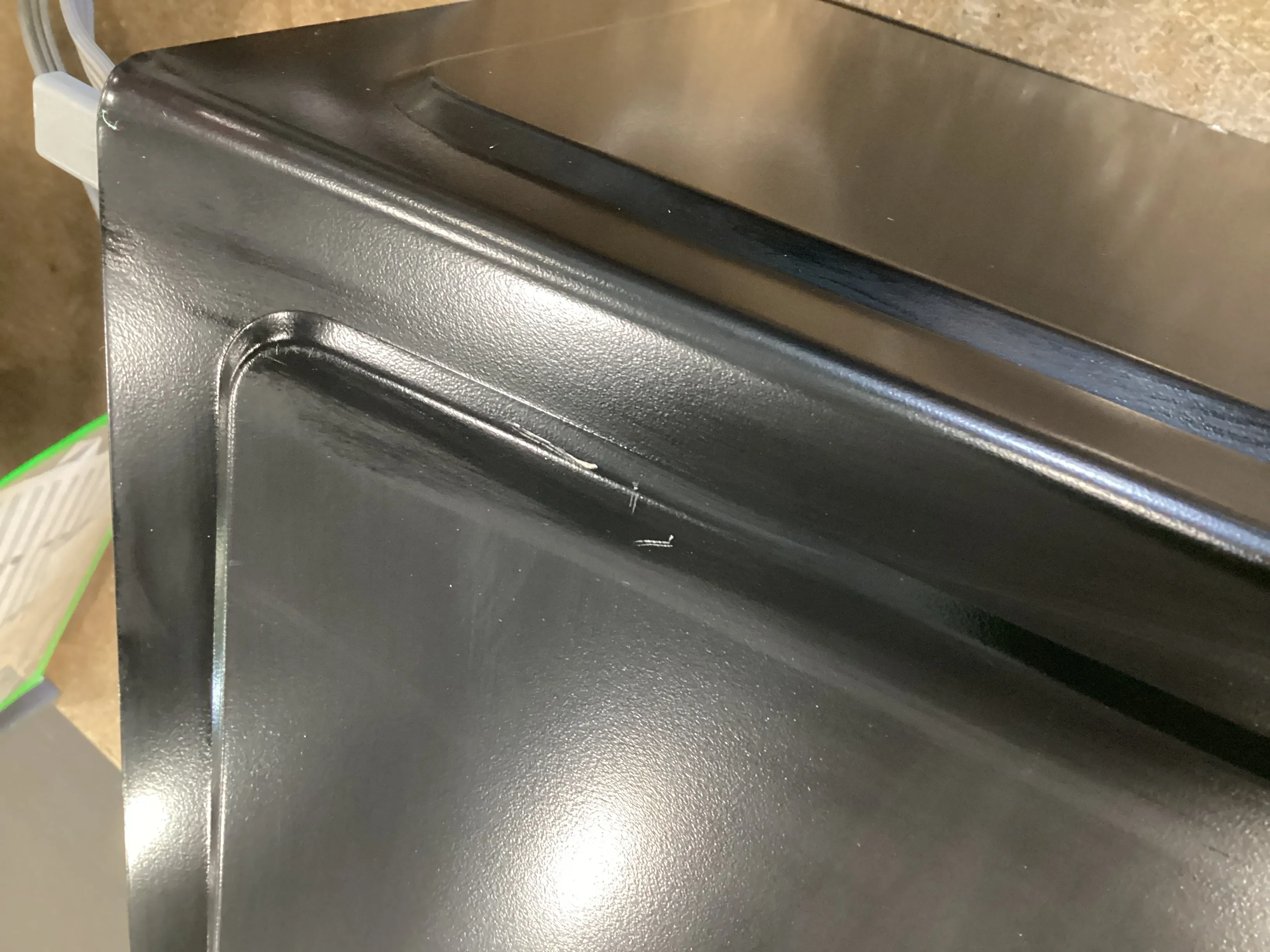 1.1 Cubic Feet Microwave Oven - 1000 Watts - Kaedas