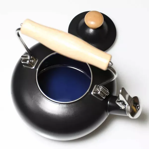 Carina Kettle - Matte black - Kaedas