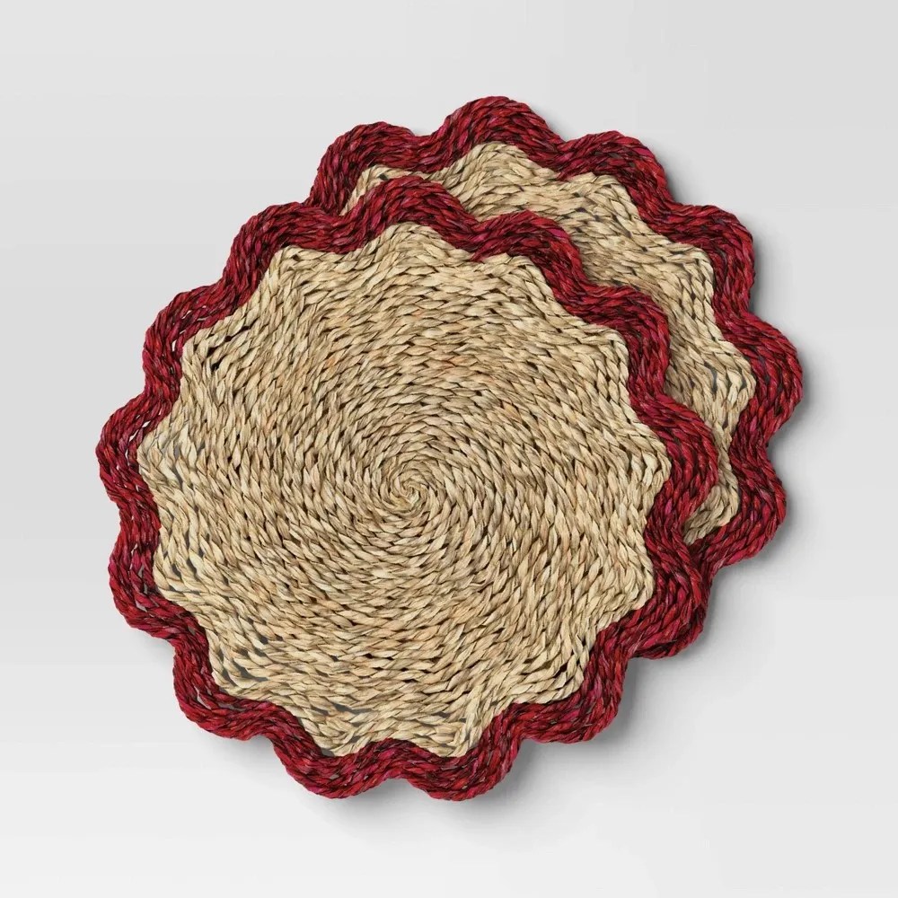 Coastal 2-Pack Woven Seagrass Charger with Red Border - Kaedas