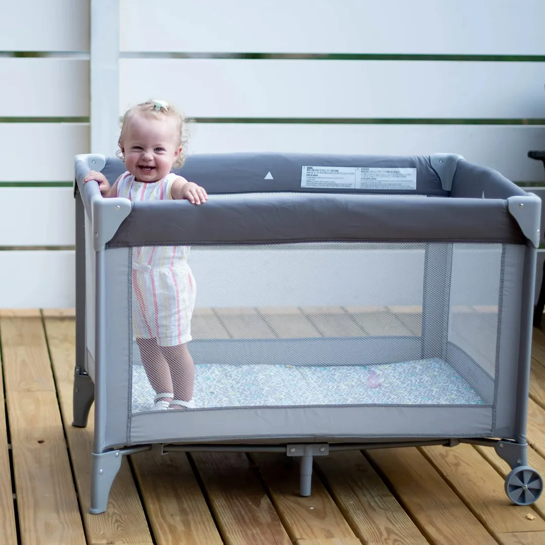 Funsport Portable Compact Baby Play Yard - Elephant Squares - Kaedas