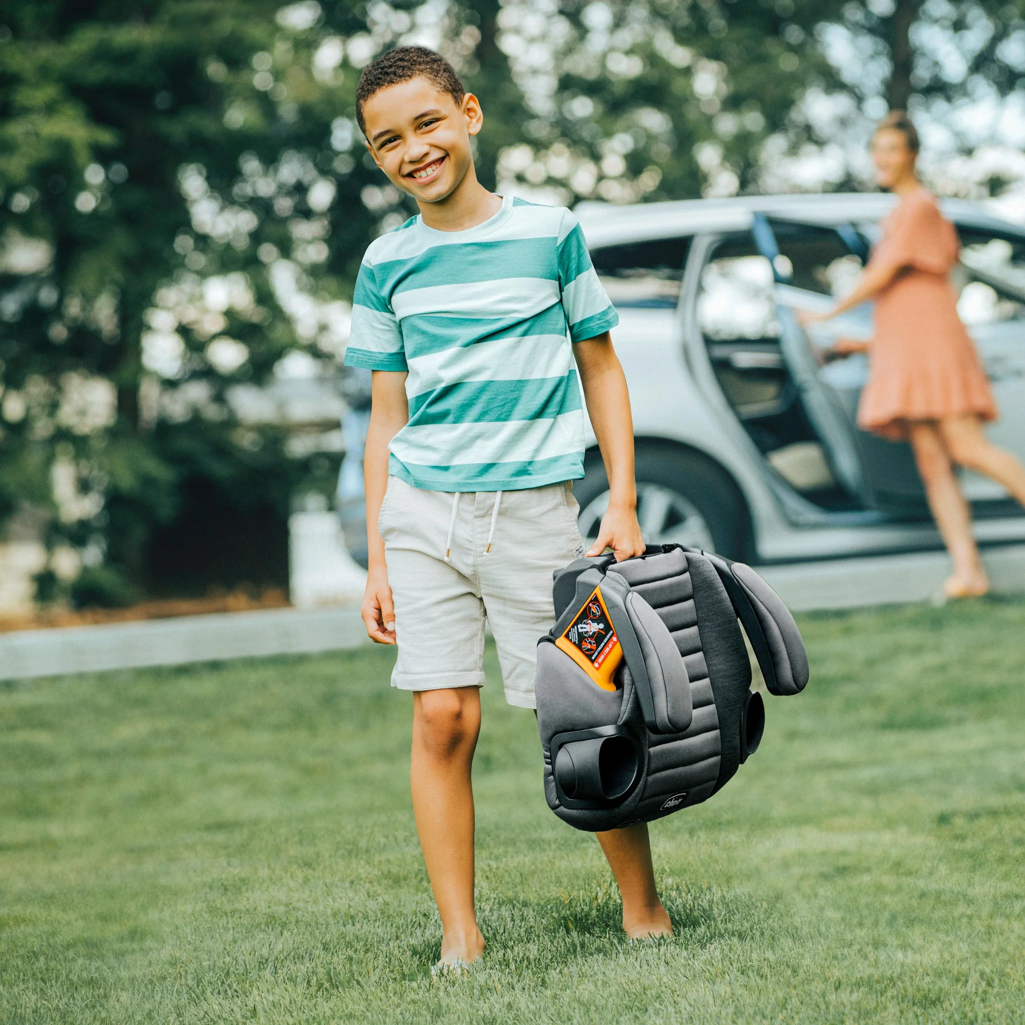 GoFit Cleartex Backless Booster Car Seat - Shadow - Kaedas