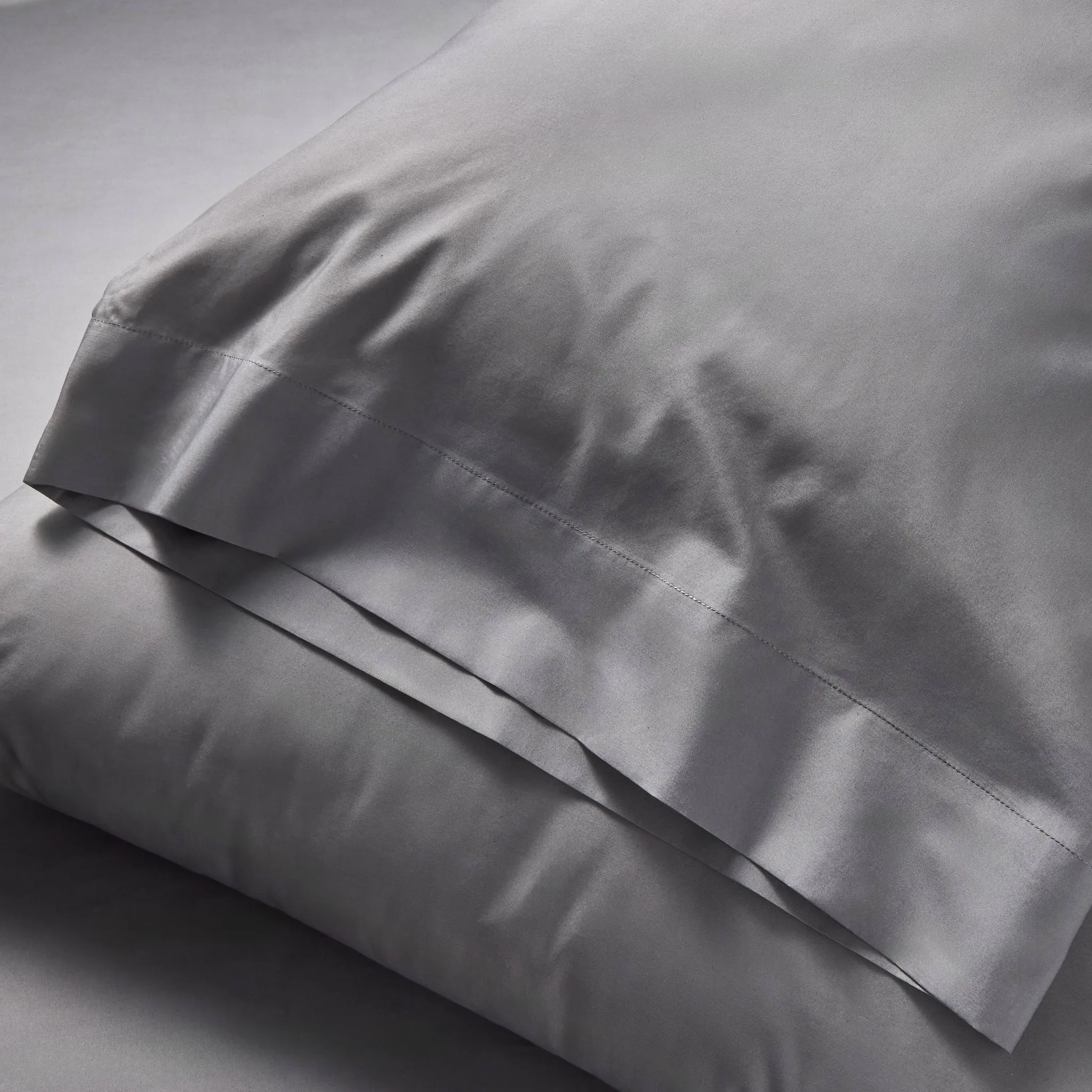 Standard 400 Thread Count Percale Pillowcases Dark Gray - Kaedas