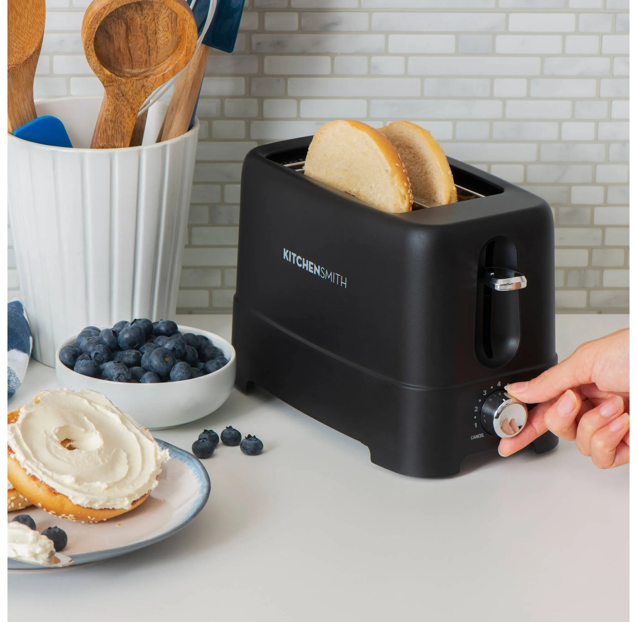 KitchenSmith by Bella 2 Slice Toaster - Kaedas