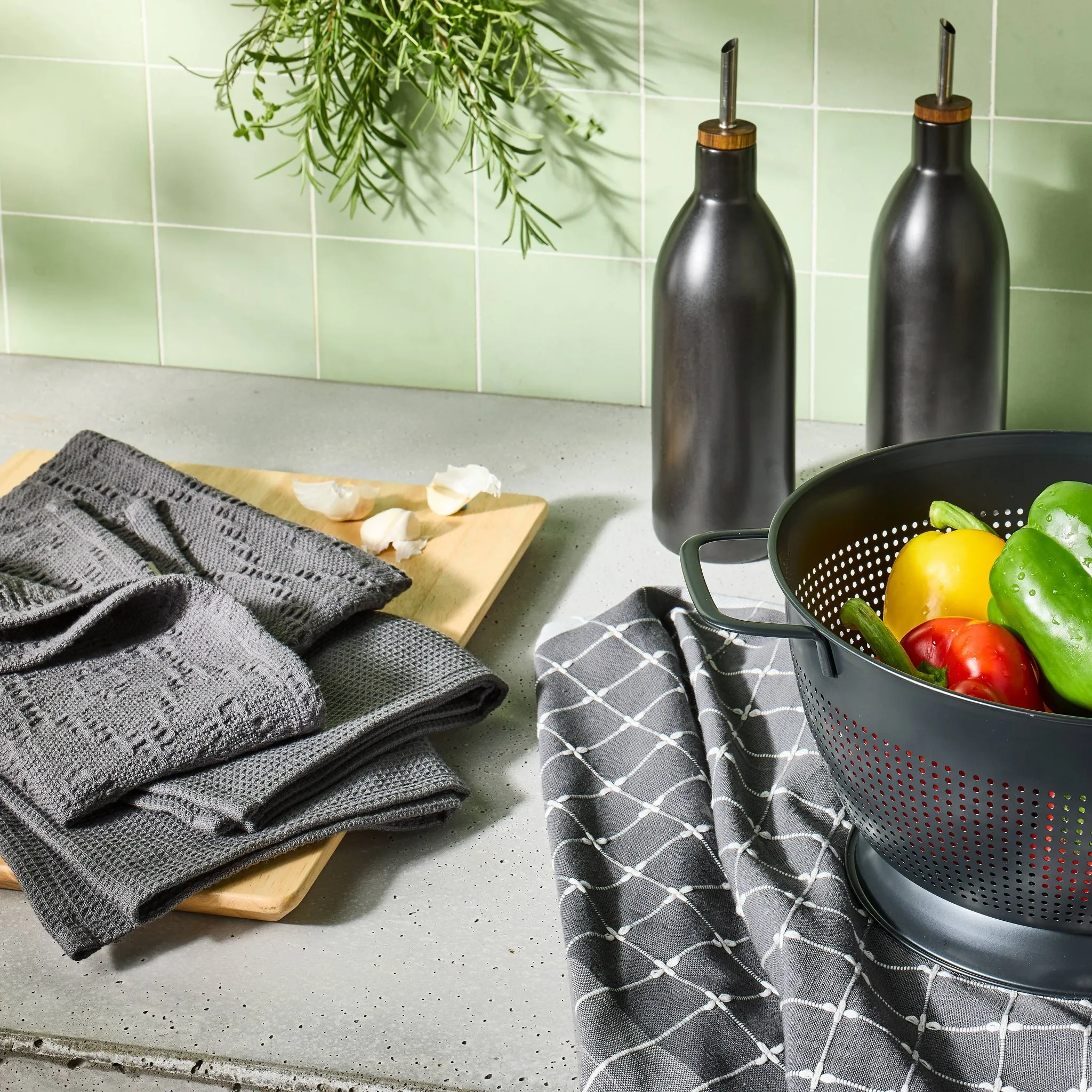 3pc Kitchen Towels Dark Gray - Kaedas