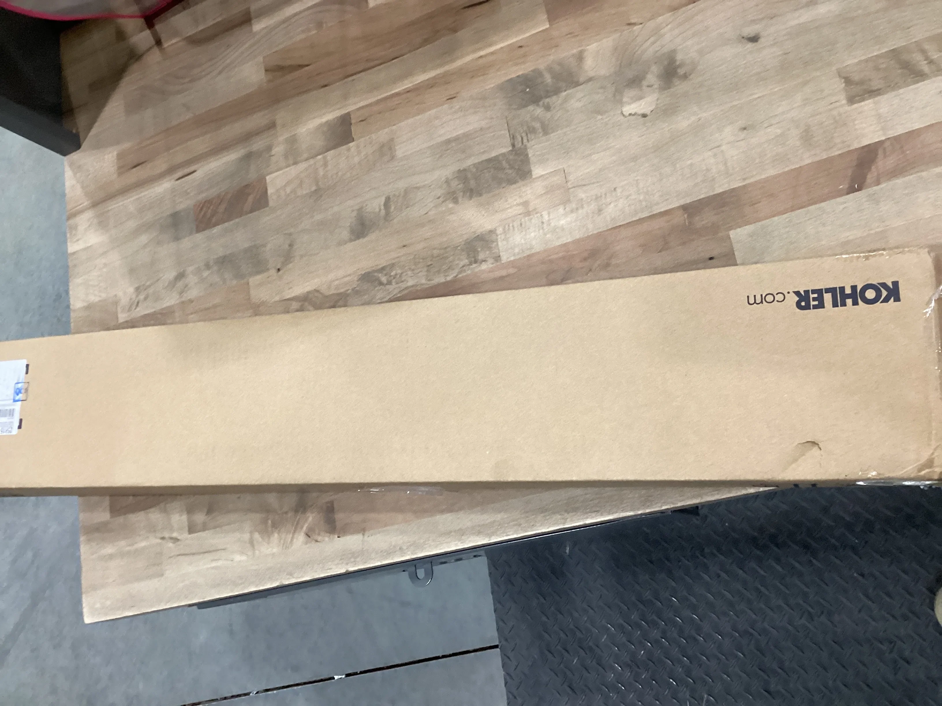 Quartz backsplash - Calacatta - Kaedas