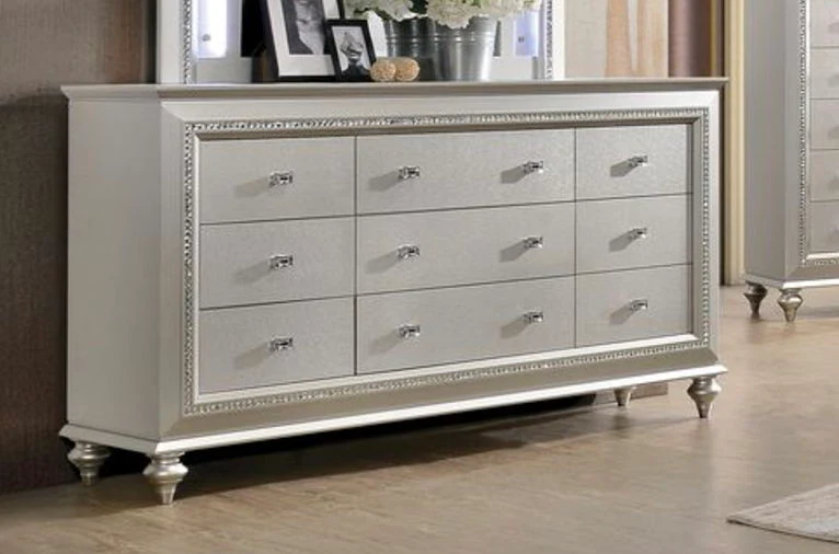 Kaitlyn - Elegant Design Dresser - Kaedas