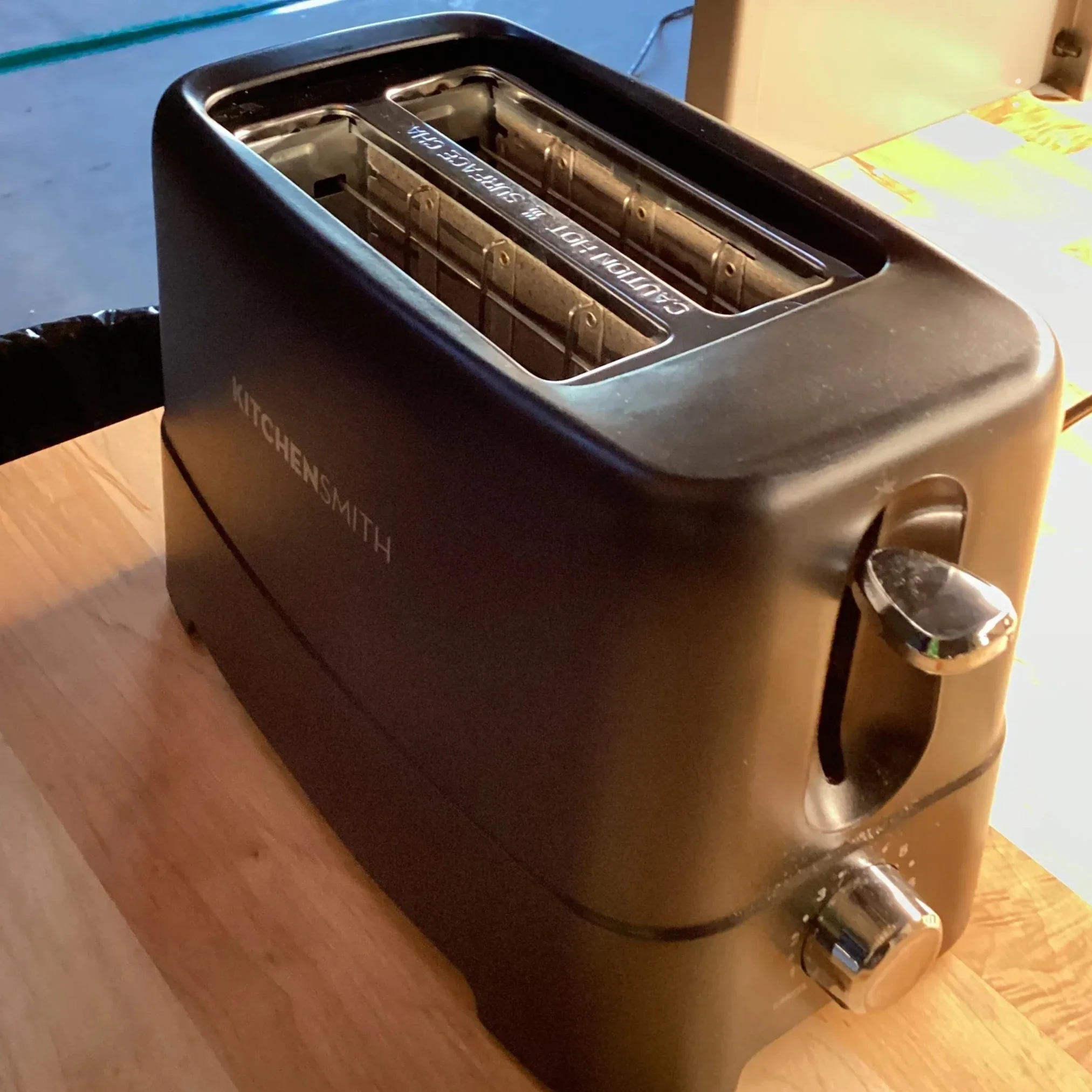 KitchenSmith by Bella 2 Slice Toaster (See Description) - Kaedas