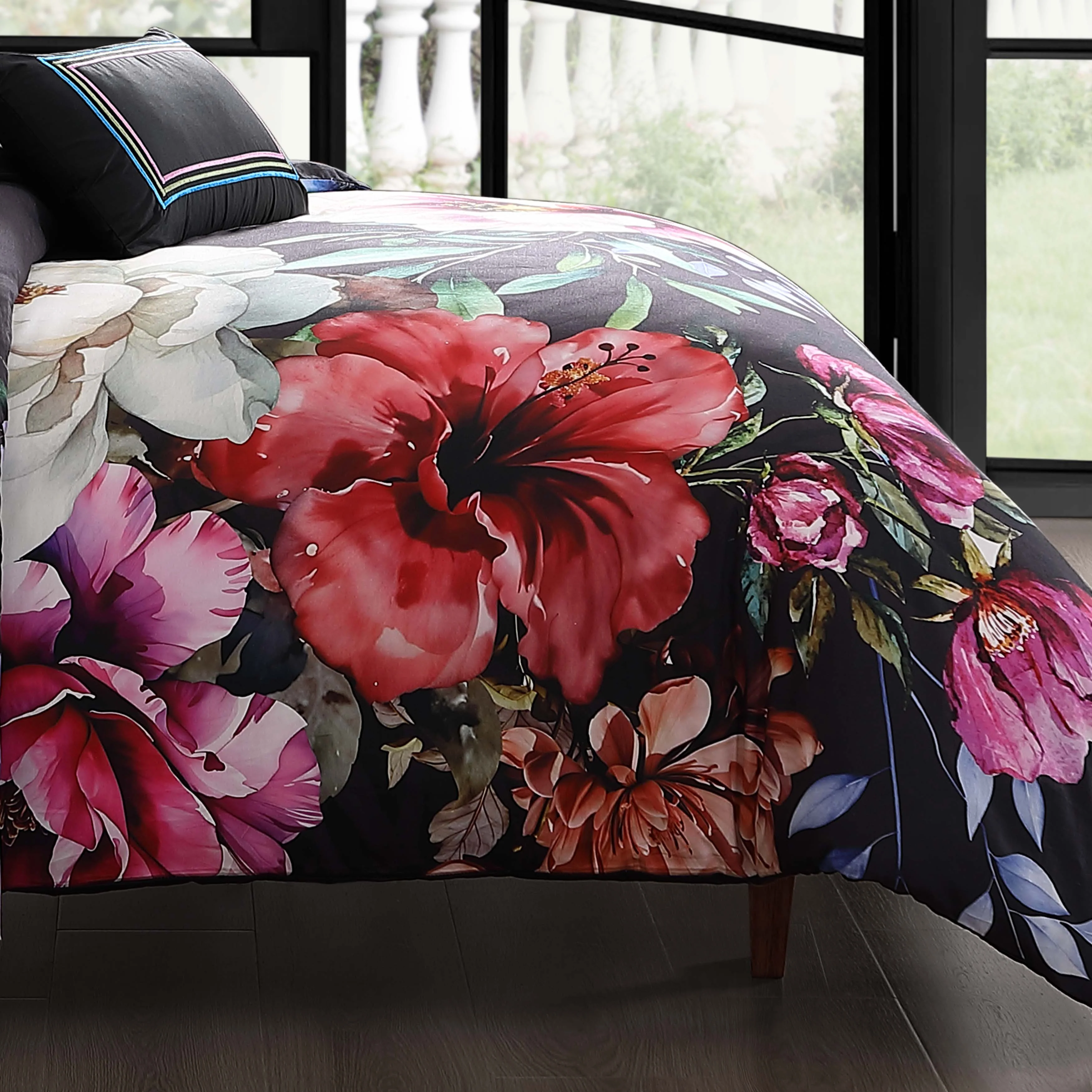 Bebejan Black Night Poppies 5 Piece Reversible Comforter Set - Kaedas
