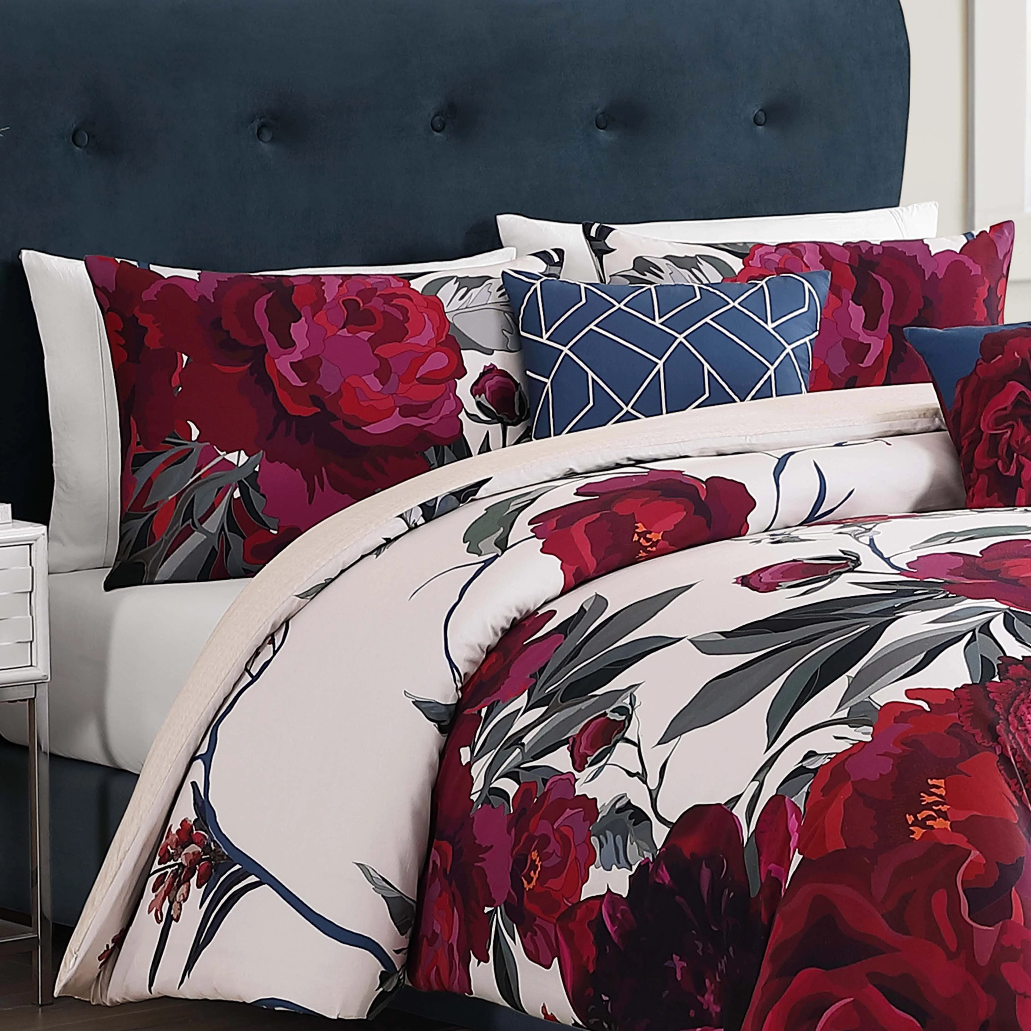 Bebejan Zinnia 5 Piece Reversible Comforter Set - Kaedas