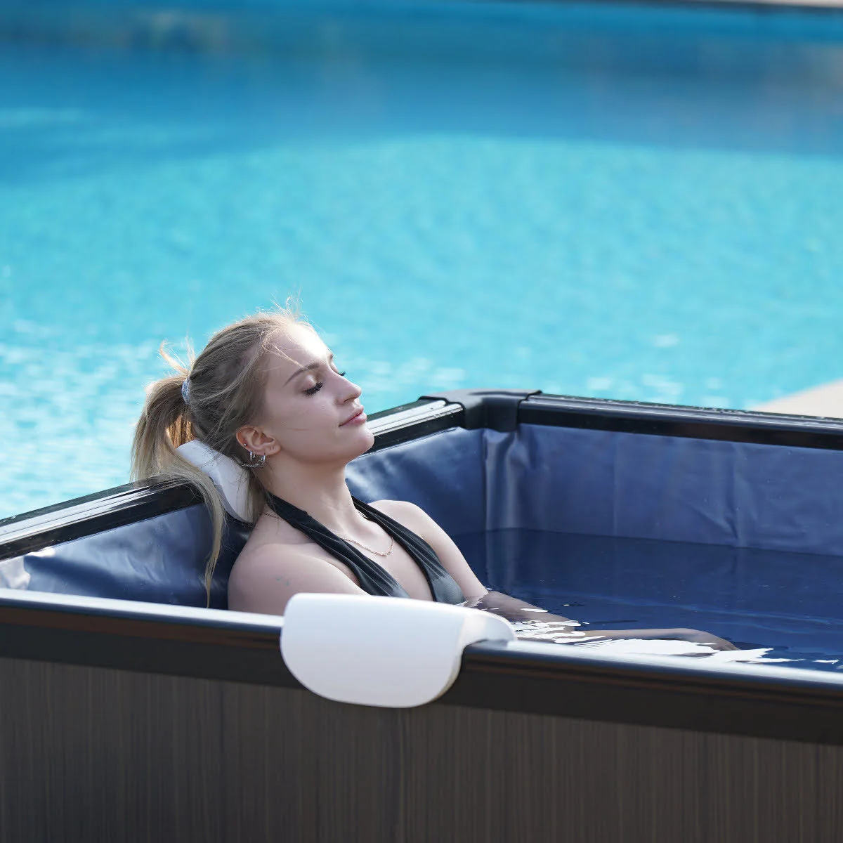 Eco-Foam 6 Person Inflatable Hot Tub - Kaedas