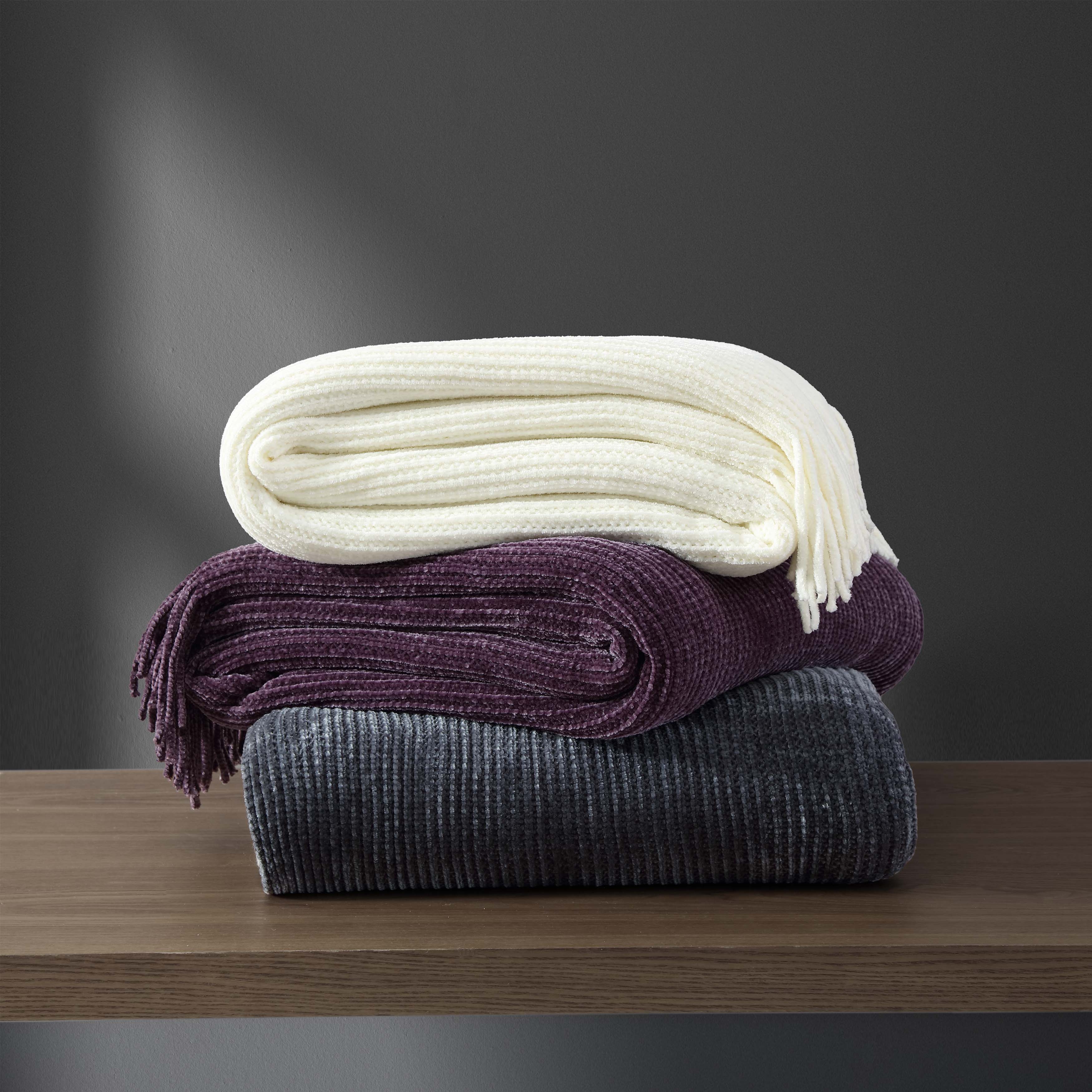 Bebejan Chenille Throw - Kaedas