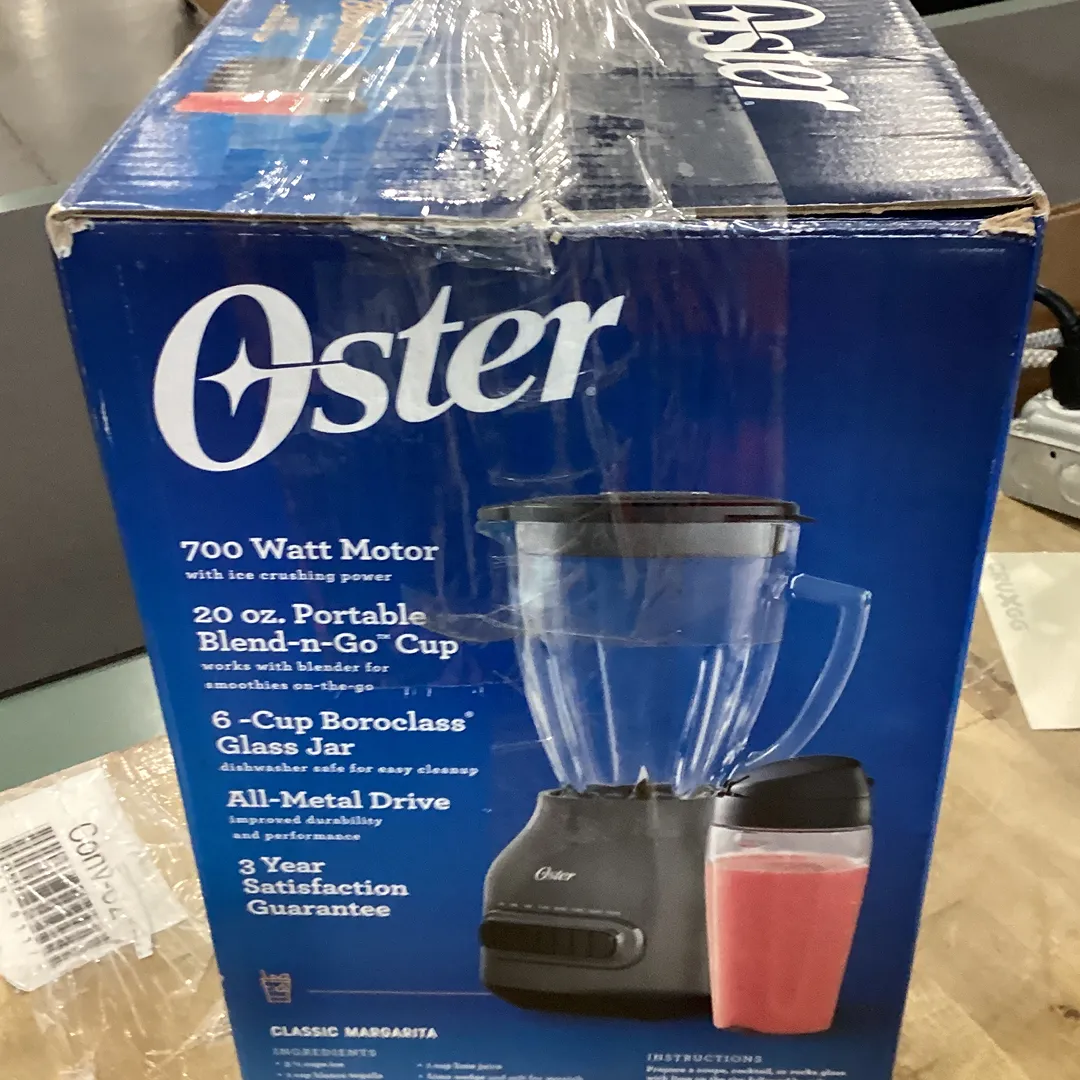 20oz. Blender with Dishwasher-Safe Glass Jar & Blend-N-Go Cup (See Description) - Kaedas