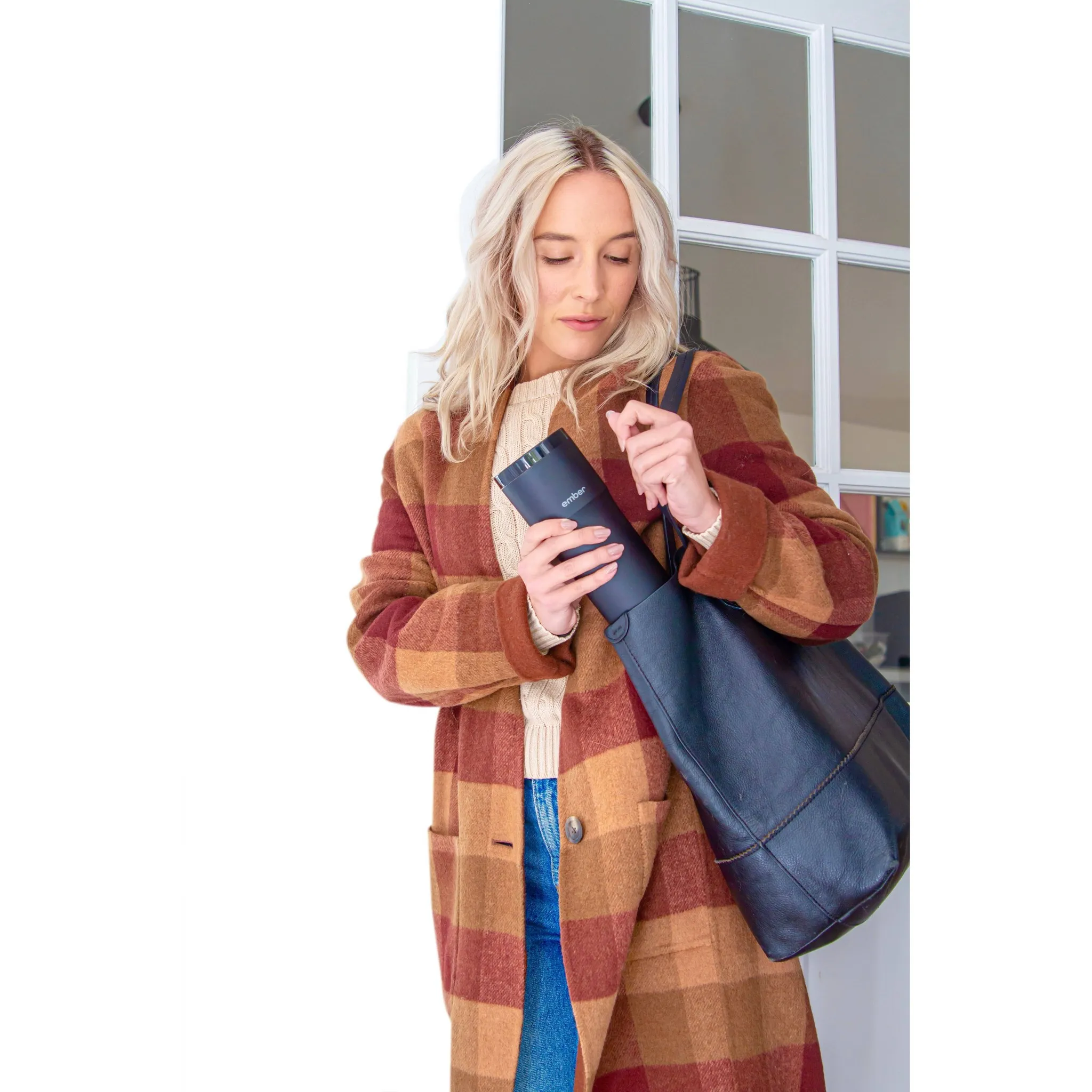 Travel Mug Charging Coaster 2 Black: Stainless Steel & Plastic, Spot Clean, 5.63