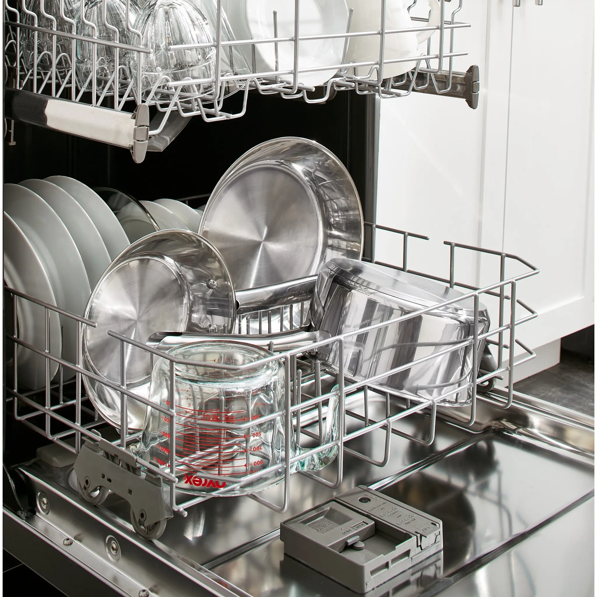 14-Piece Stainless Steel Cookware Set - Silver - Kaedas