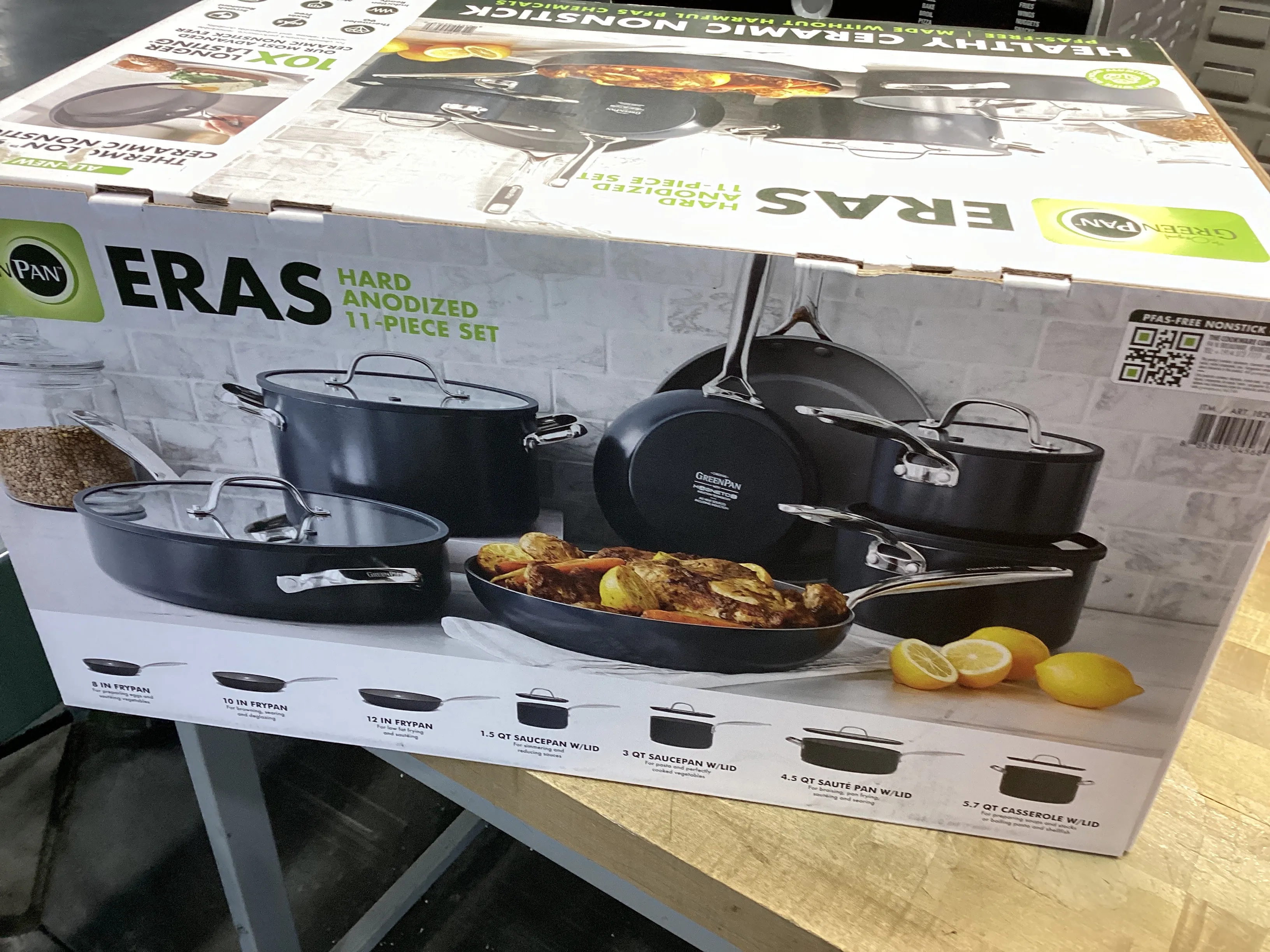 Eras Ceramic Non-Stick 11-piece Cookware Set - Kaedas