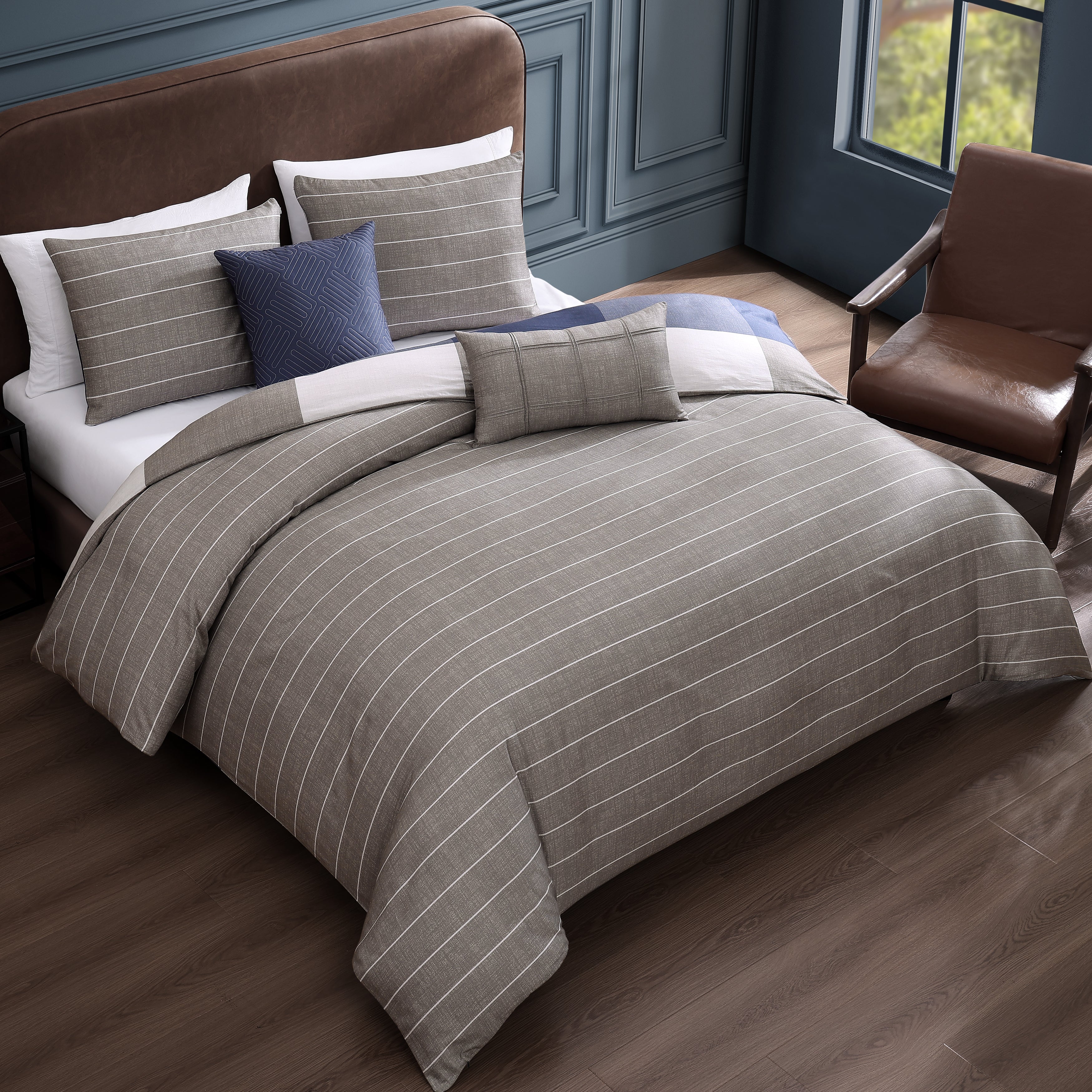 Bebejan Checkered Navy Tan 5 Piece Reversible Comforter Set - Kaedas