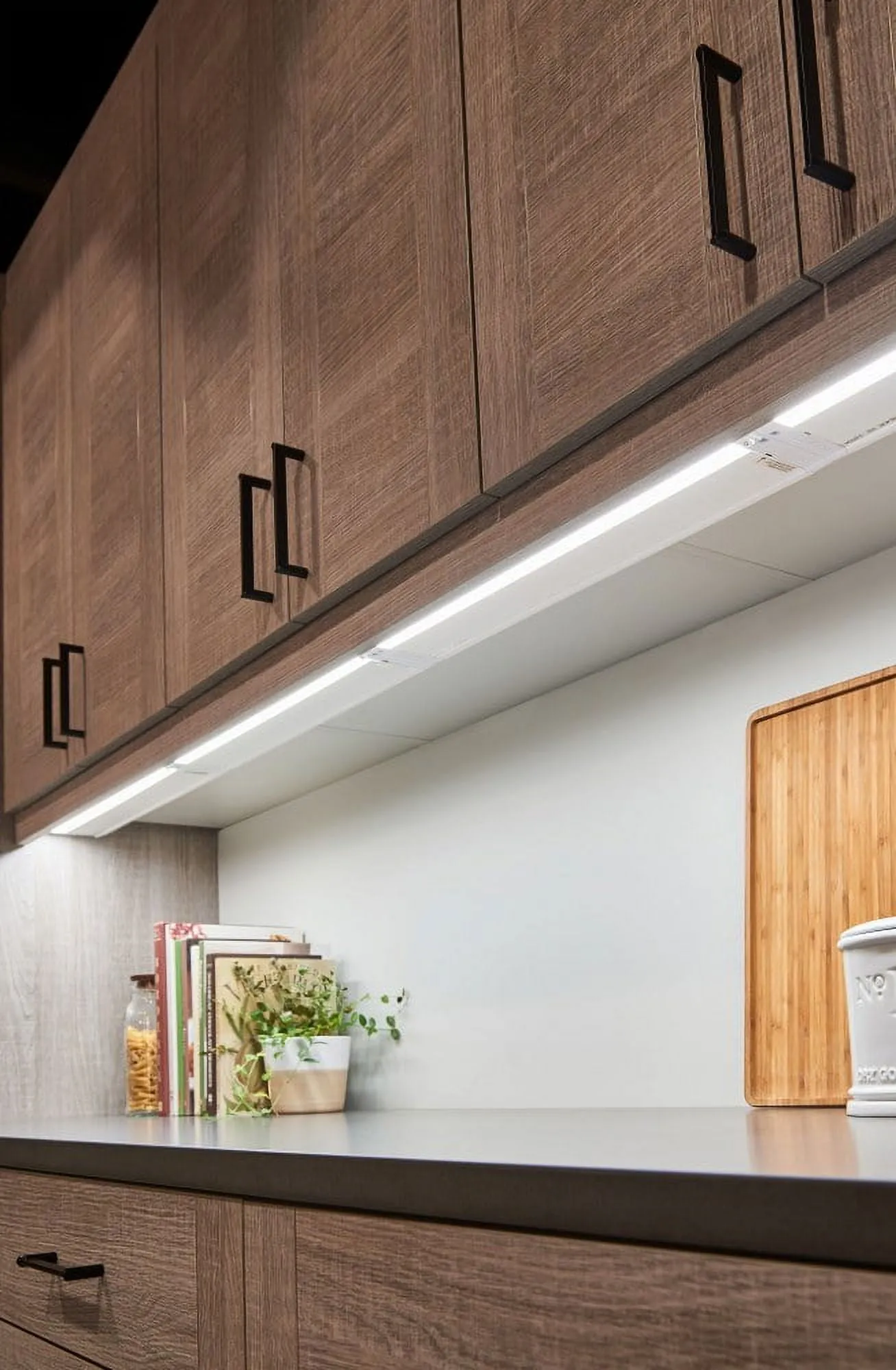 LED Under Cabinet Light - Textured White - Kaedas