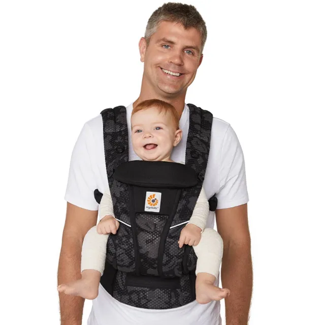 Ergobaby Omni Breeze All-Position Mesh Baby Carrier - Onyx Blooms - Kaedas