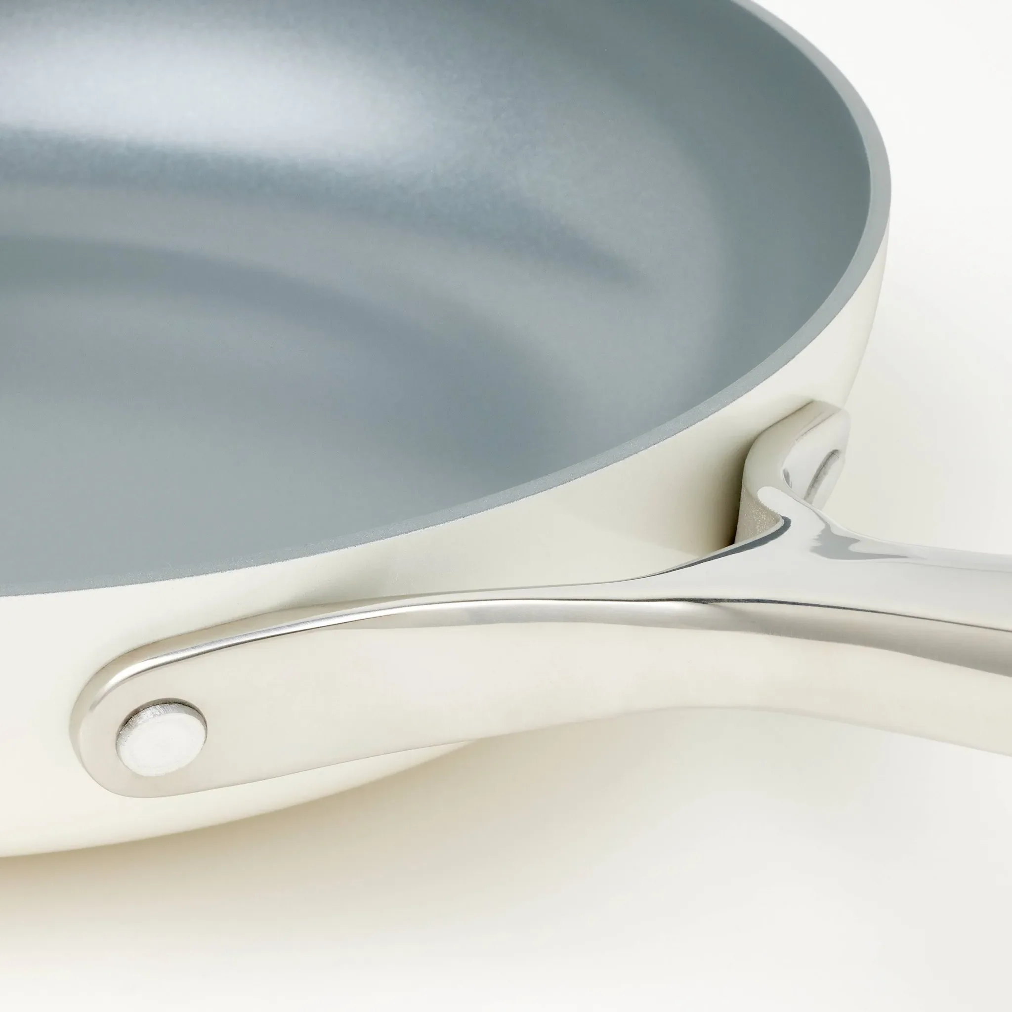 7pc Nonstick Ceramic Coated Aluminum Cookware Set Cream - Kaedas