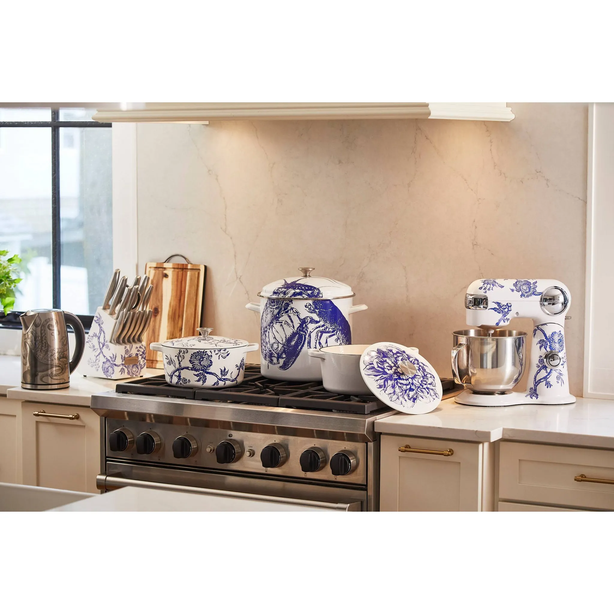 Caskata 16qt Enamel on Steel Stockpot with Cover - Blue Lobster - Kaedas