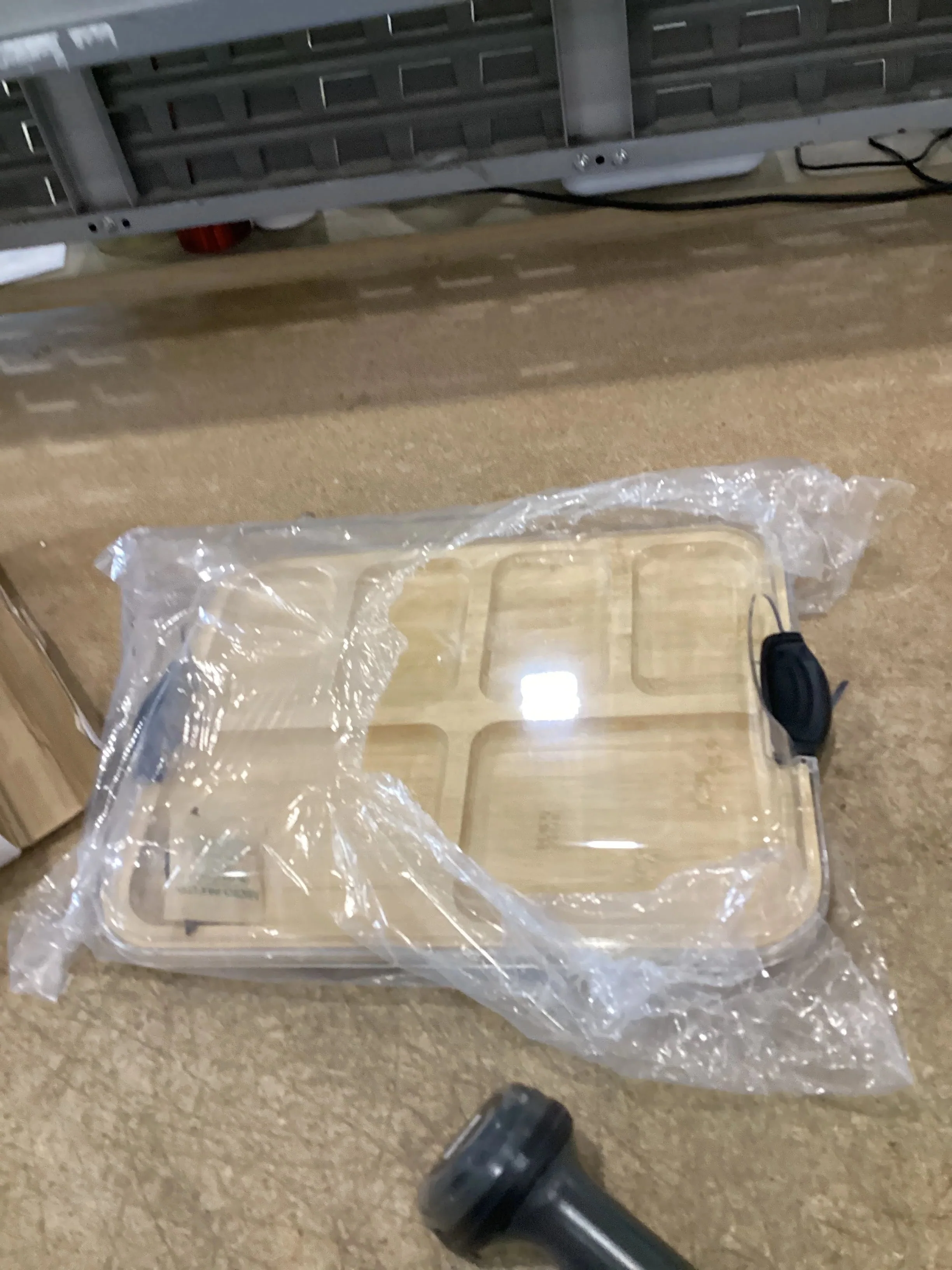 Build a Board Bamboo Serving Board Locking Lid 11