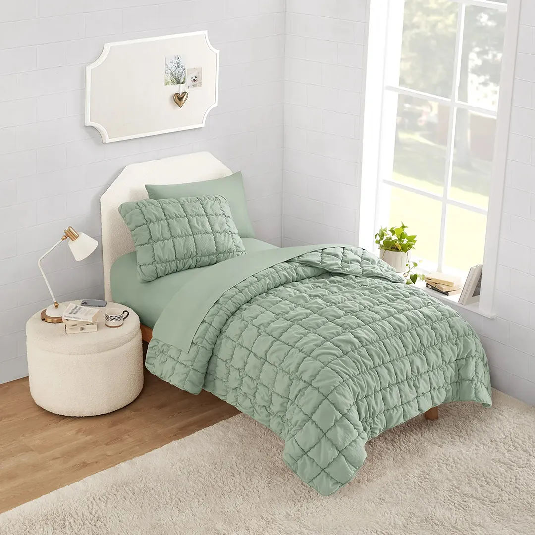 5 Piece Twin XL Comforter Set - Vibrant Green - Kaedas