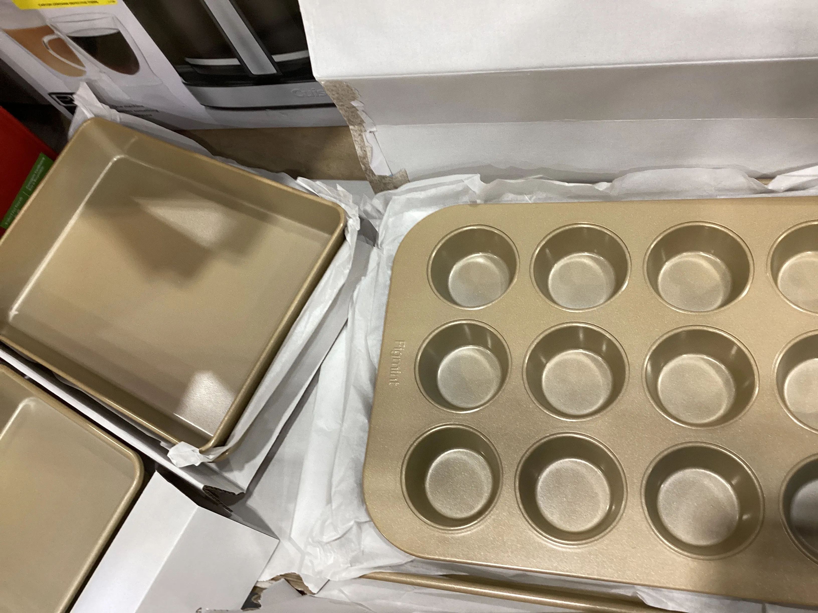 8pc Nonstick Bakeware Set With Cooling Rack (See Description) - Kaedas