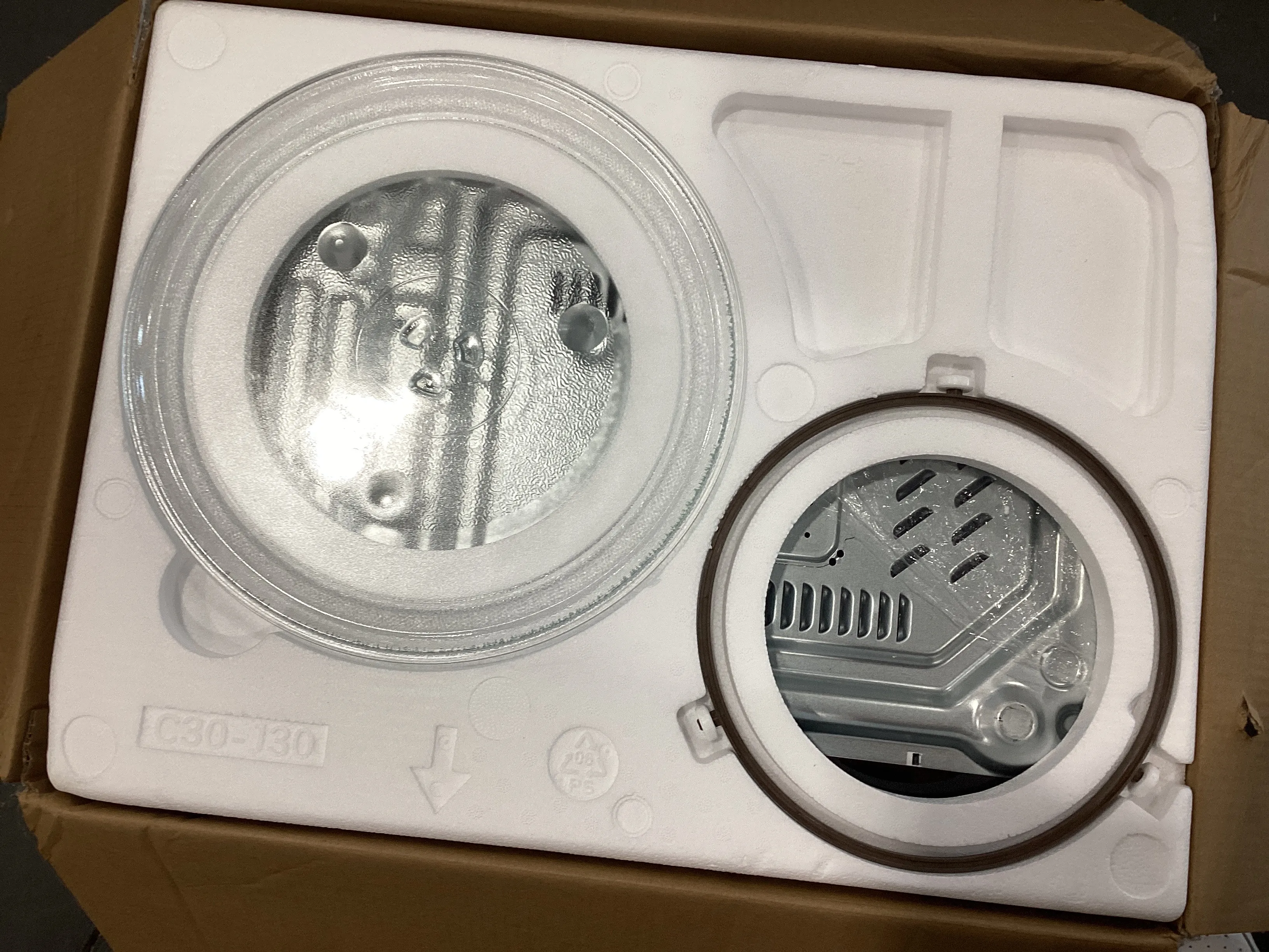 Mainstays 1.1 Cu ft Countertop Microwave Oven, 1000 Watts, Black - Kaedas