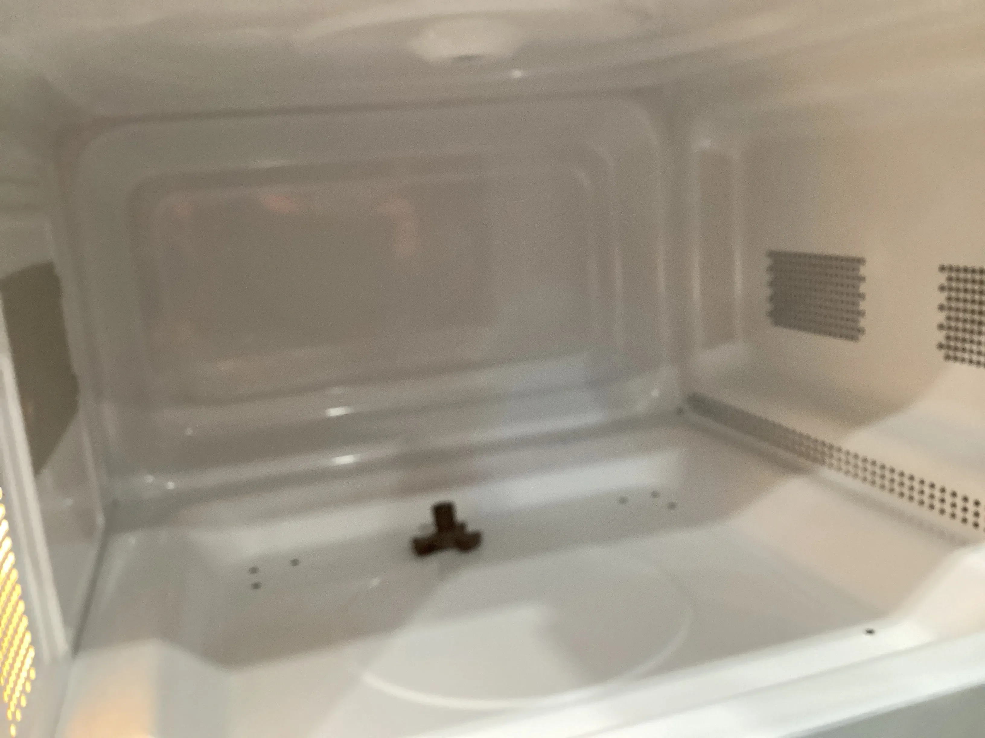 Mainstays 1.1 Cu ft Countertop Microwave Oven, 1000 Watts, Black - Kaedas