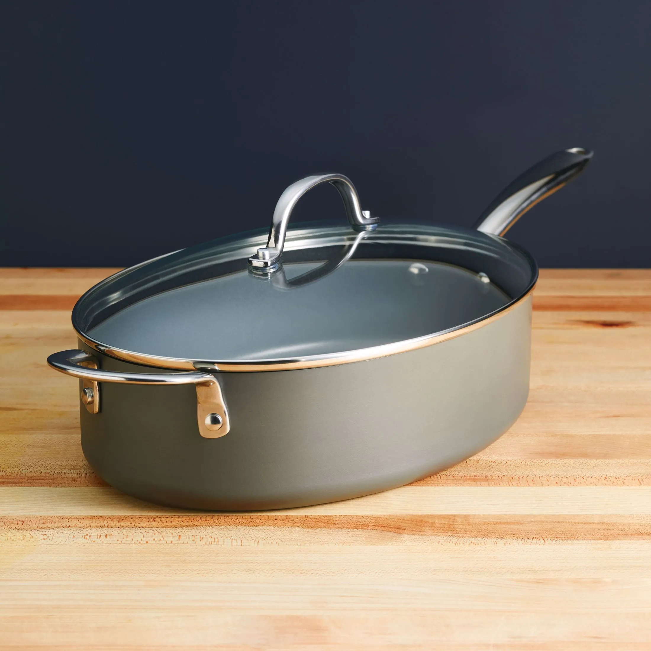 5-Quart Hard Anodized Nonstick Oval Sauté Pan with Helper Handle & Lid - Kaedas