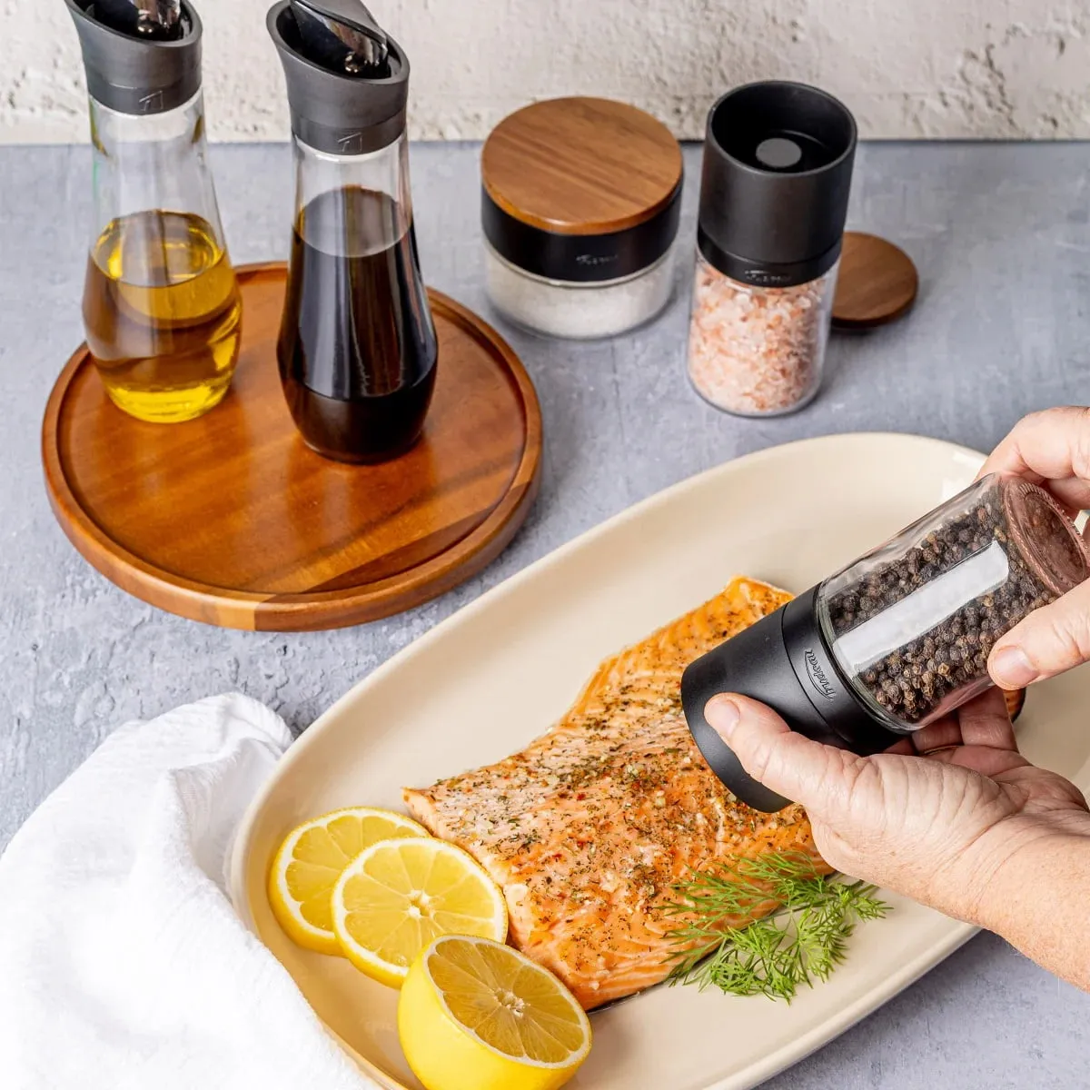 Lazy Susan Seasoning Station Set - 6 Pieces - Kaedas