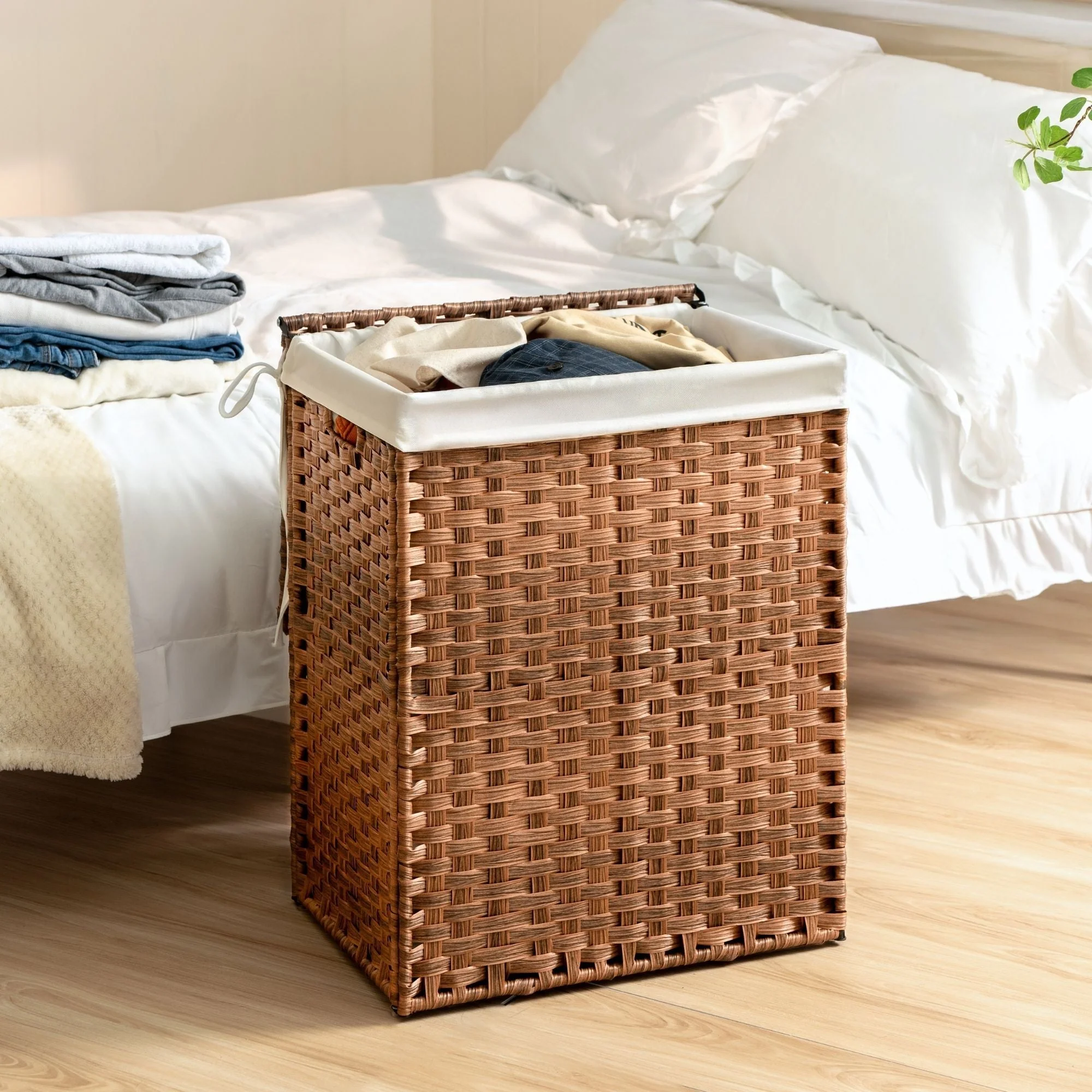 Laundry Hamper With Lid PE Rattan Powder Coating Frame Clothes Hampers With 2 Removable Bags - Kaedas