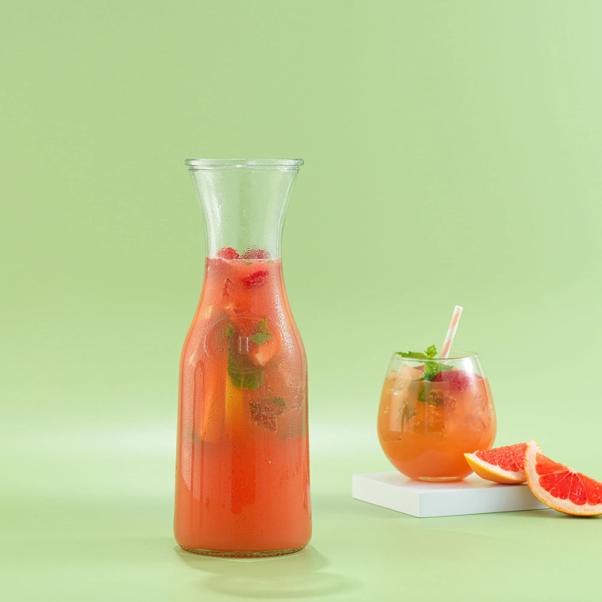 Glass Carafe Set - 3 Pitchers with Black and White Lids - Kaedas