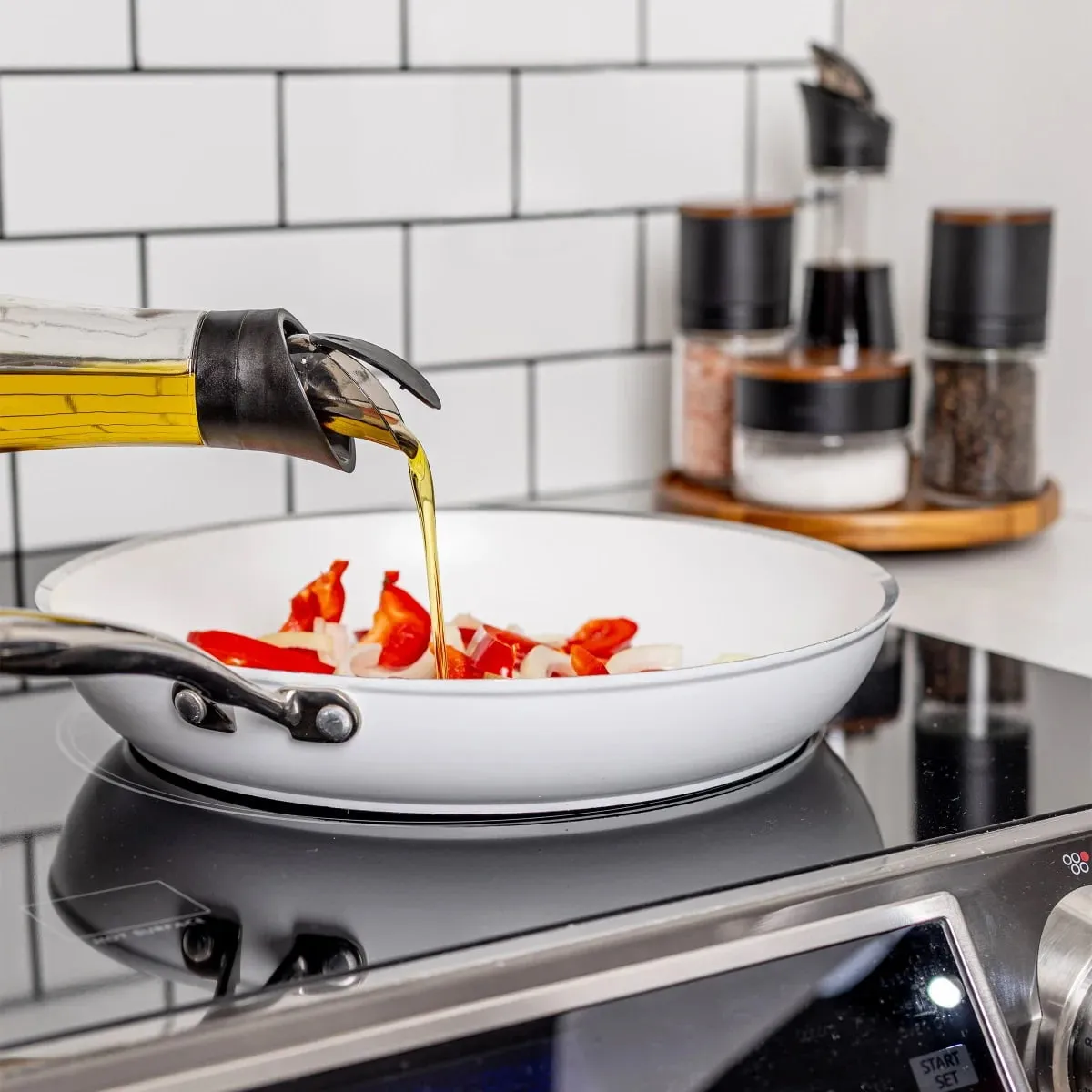 Lazy Susan Seasoning Station, 6-Piece Set - Kaedas