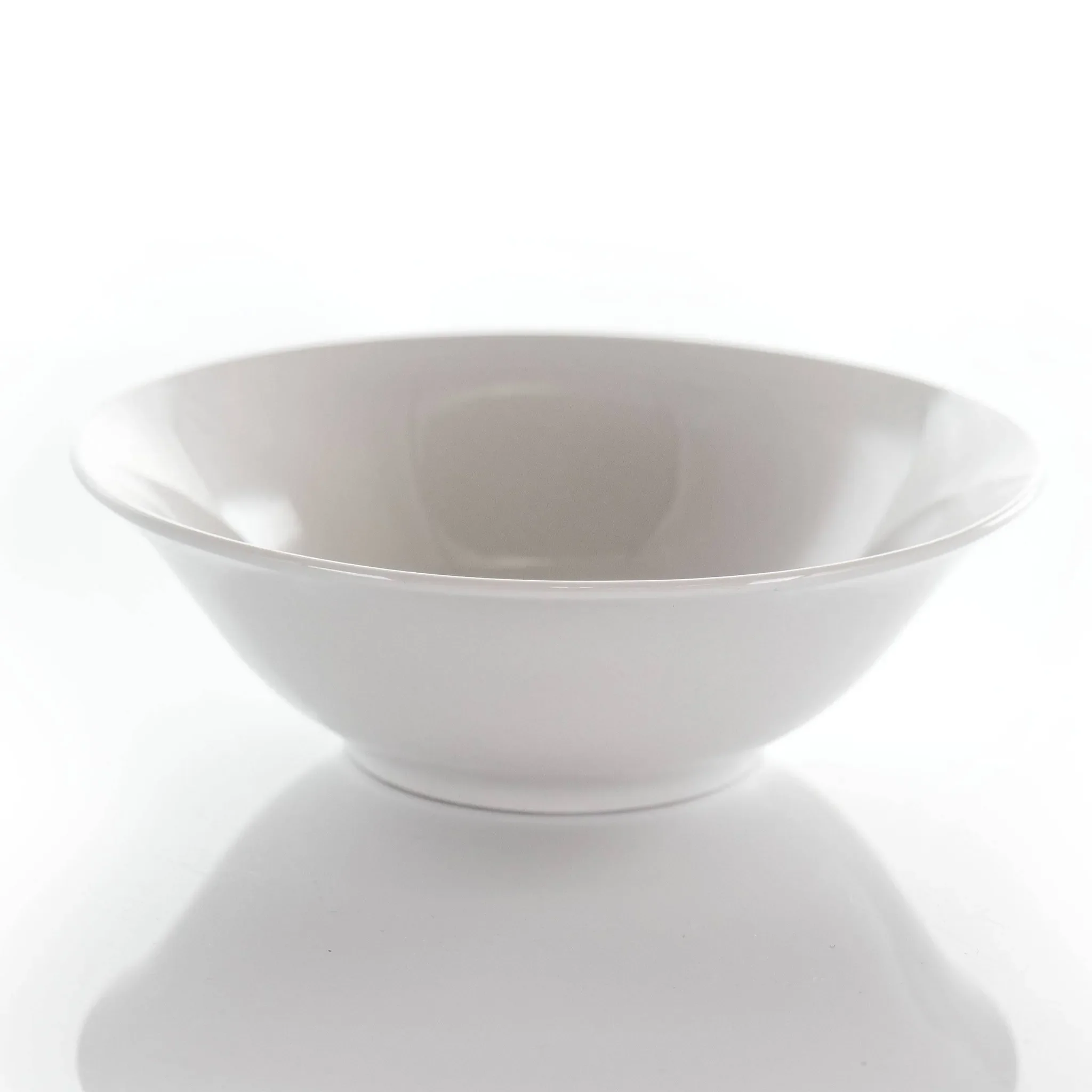 16pc Porcelain Dinnerware Set - White - Kaedas