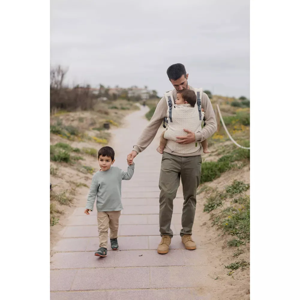 X Baby Carrier - Ecru Hemisphere - Kaedas