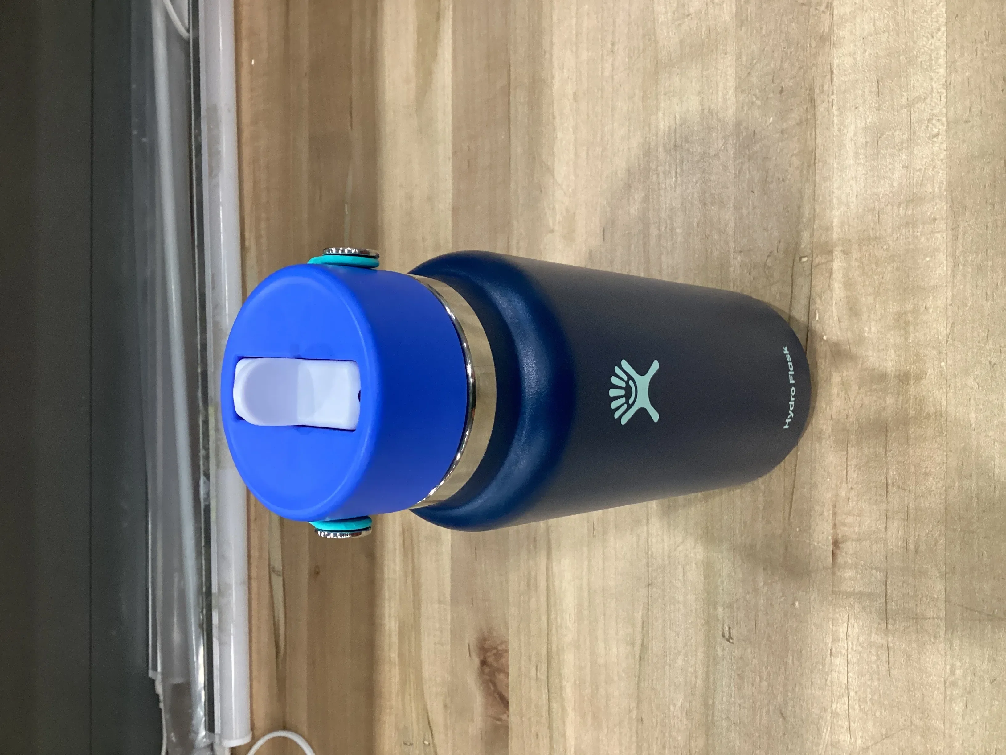 Hydro Flask 32oz Wide Mouth Flex Straw Water Bottle Winter Night (See Description) - Kaedas