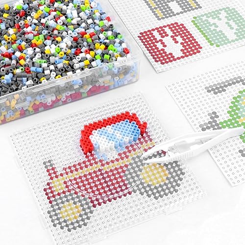 Homgaty 5000 Bügelperlen Vehicles Set, Steckperlen 5 mm Perlen mit Steckplatte, 18 Muster, Bügelpapier, Anhänger und Zubehör zum Basteln Handwerk für Kinder Geschenk (Vehicles, 5mm) - Kaedas