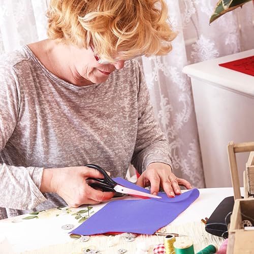 Jtnohx Filzstoff, Weiche Farbig Filz zum Basteln, 1,4mm dick Bastelfilz, 20x30cm Filzplatten für Heimwerker und Nähprojekte (Weiß) - Kaedas